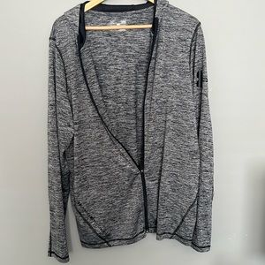 Under Armour Full zip jacket, heat gear